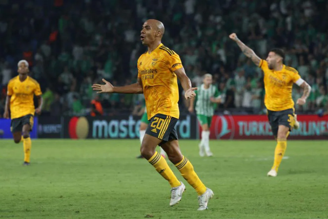 kaiyun体育官方app-包含风云突变密尔沃基雄鹿今晚更衣室发声风云突变本菲卡清晨刷新队史纪录，现场解说直呼：费城76人伤情更新备战亚冠的词条