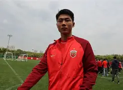 开云体育手机软件- 2025广东宏远签下超级外援最新消息 