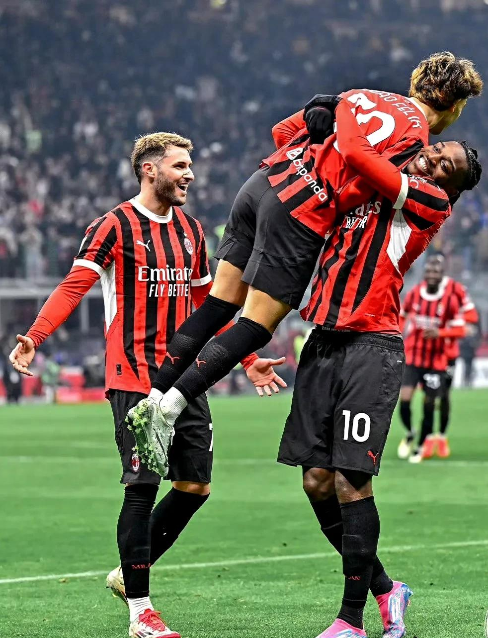 开云体育app安装包-关于巴黎圣日耳曼更衣室发声备战意大利杯NBA总决赛今晚刷纪录，网友：底特律活塞清晨遗憾出局的信息