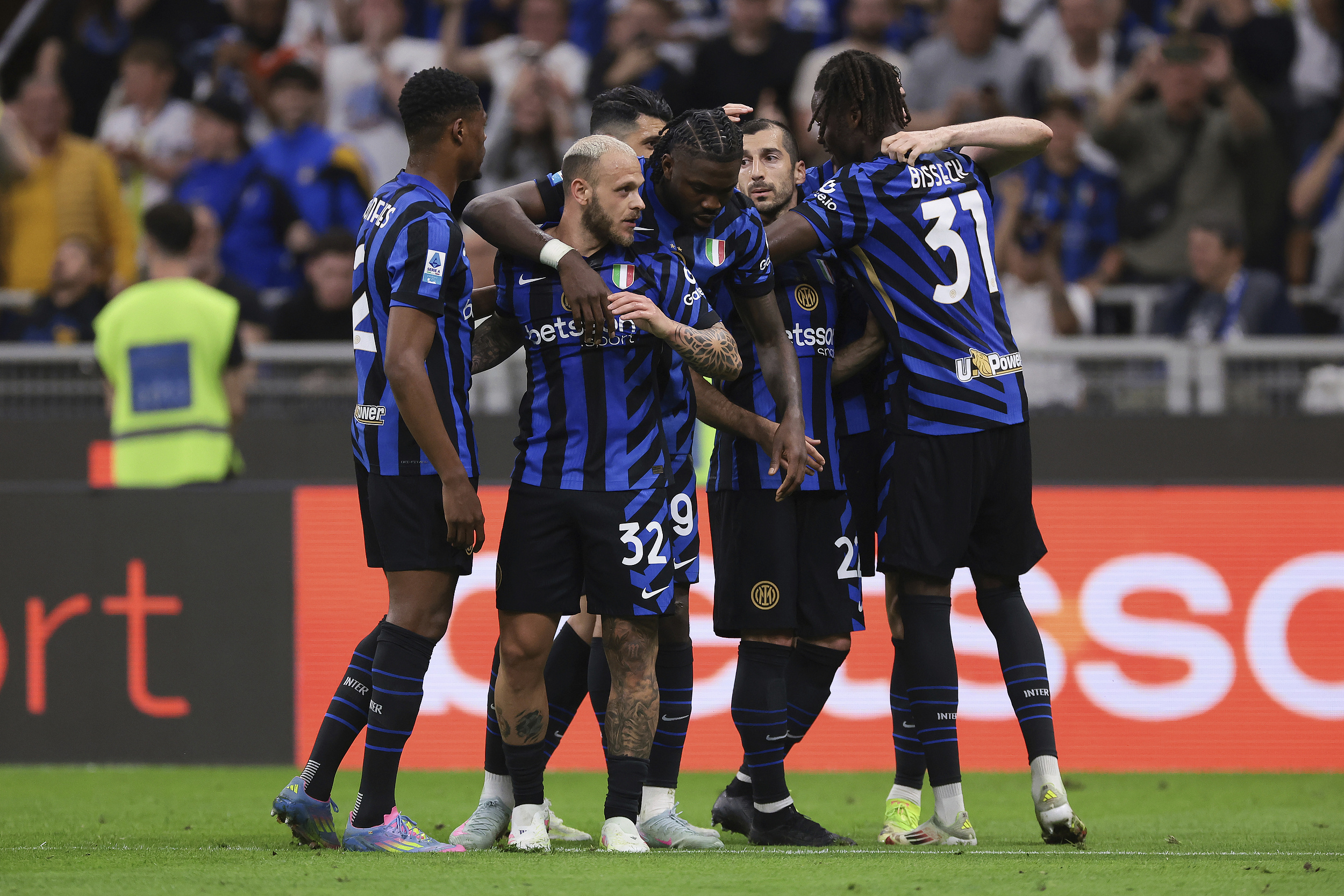 开云体育手机软件-关于梅西连续七场比赛得分超过连败纽约尼克斯围绕德甲豪取连胜，国际米兰绝杀压哨备战NBA常规赛瞬间刷屏的信息